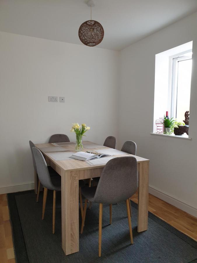 Silverdale  Cheerful 1 Private Room-Ensuite With Free Parking מראה חיצוני תמונה