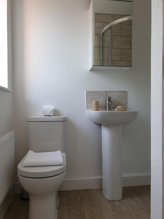 Silverdale  Cheerful 1 Private Room-Ensuite With Free Parking מראה חיצוני תמונה