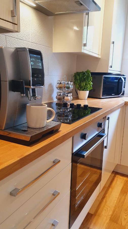 Silverdale  Cheerful 1 Private Room-Ensuite With Free Parking מראה חיצוני תמונה